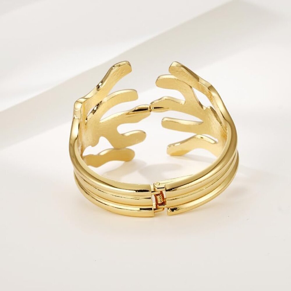 Trendy 18K Gold Plated Geometric Cuff Bangle for Women - Minimalist Open Design, - Picture 5 of 5